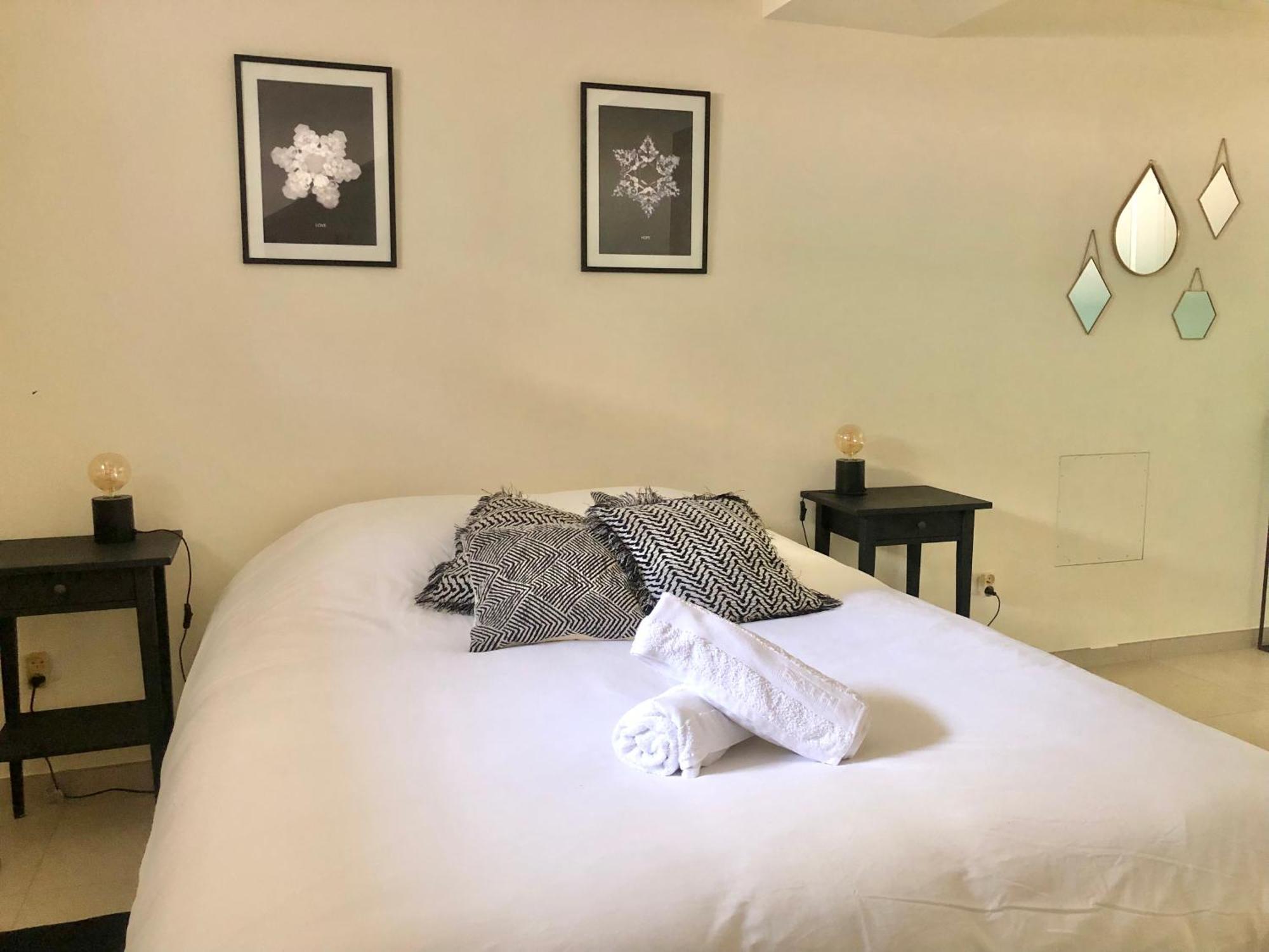 The Hope, Suite Privee Au Sein D'Une Maison Avec Piscine เอ็ก-ซอง-โพรวองซ์ ภายนอก รูปภาพ